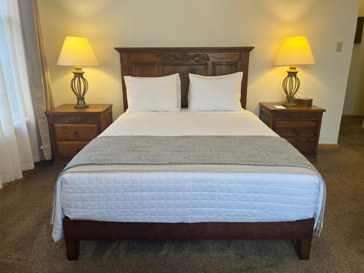Canyon Rose Suites ビスビー エクステリア 写真