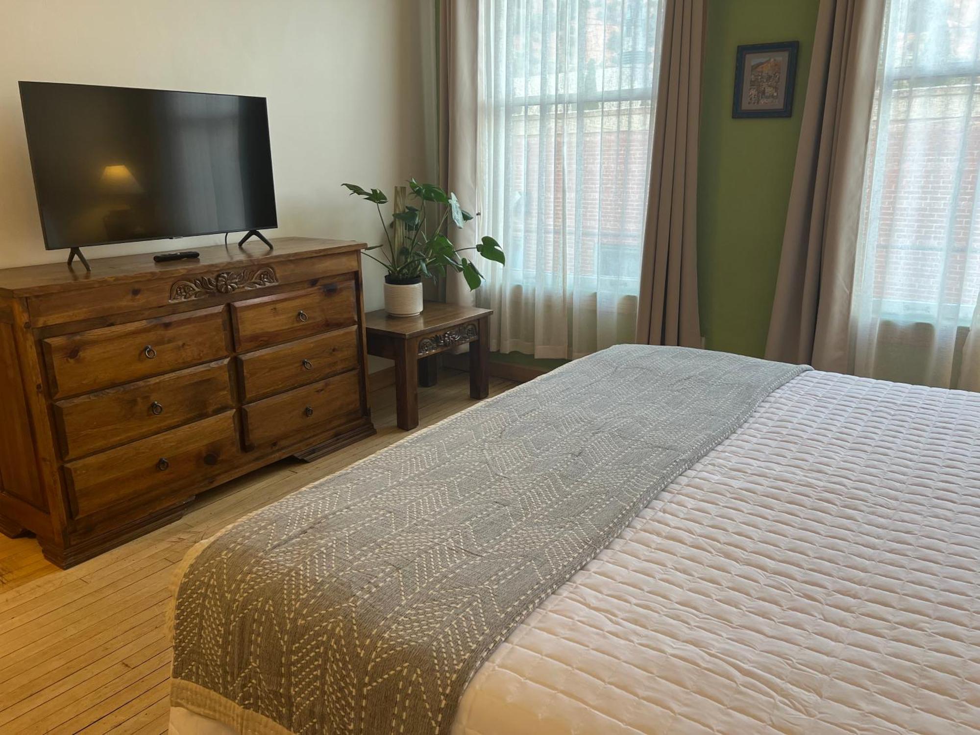 Canyon Rose Suites ビスビー エクステリア 写真
